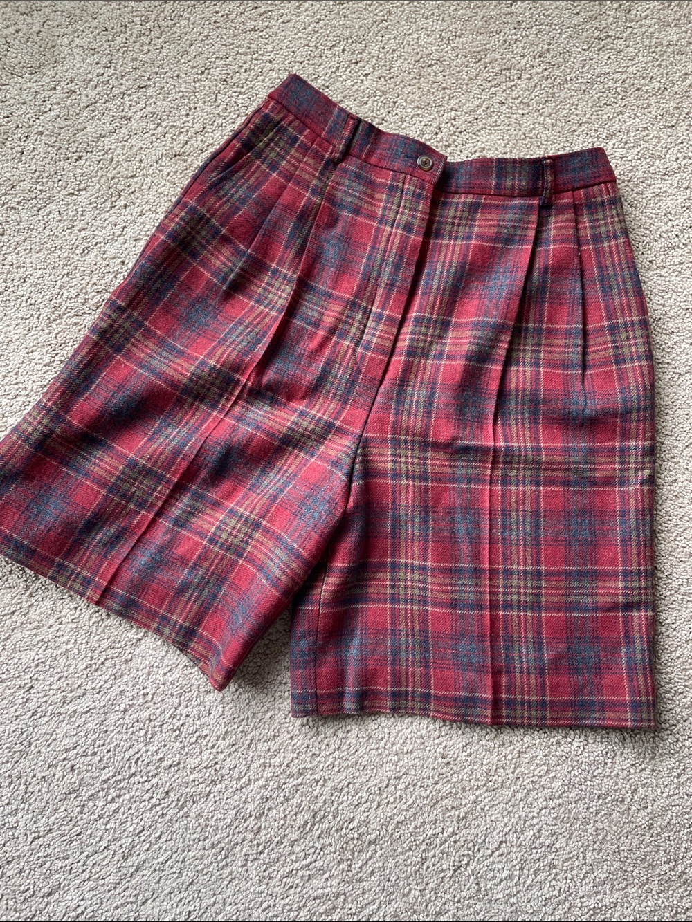 Pendleton Vintage Wool Red Plaid High-Waist Women's Shorts 10 Cabin Outdoors